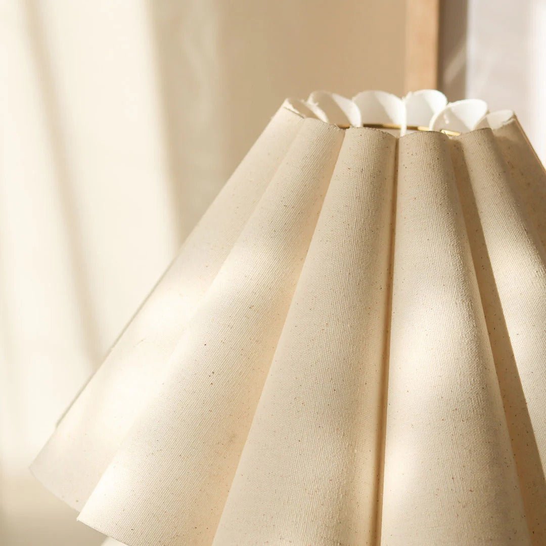 Maree | European Pleated Lamp - Catrín Decor