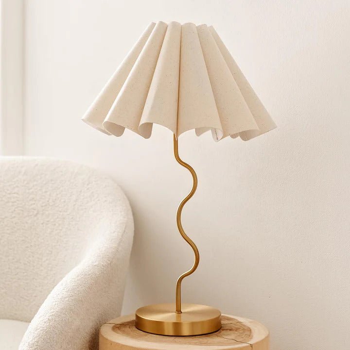 Maree | European Pleated Lamp - Catrín Decor