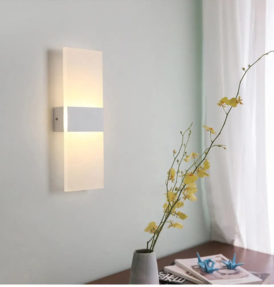 Modern Wall Sconce - Catrín Decor